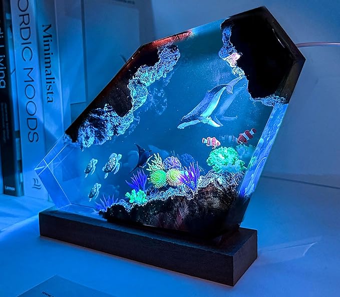 Handmade Humpback Whale Resin Ocean Lamp