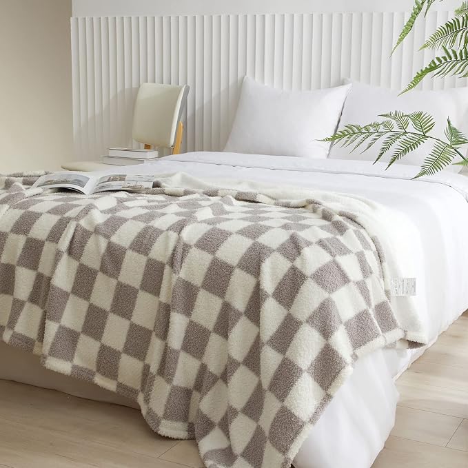 MERRYLIFE Checkered Plaid Sherpa Throw Blanket for Couch Bed Grey 60" 70" | Microfiber fabric, Decorative, Knitted, Checkerboard Grid Pattern, Ultra-Plush Soft, Fuzzy Cozy, Gift Choice, Machine Wash