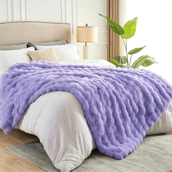 NEWCOSPLAY Faux Fur Fluffy Bubble Throw Blanket for Couch,Lavender,50"x60" | Soft Thick Warm Bubble Blanket for Couch Sofa Bed 550GSM, Plush Cozy Luxury Decorative Throw, Gift for Women Men