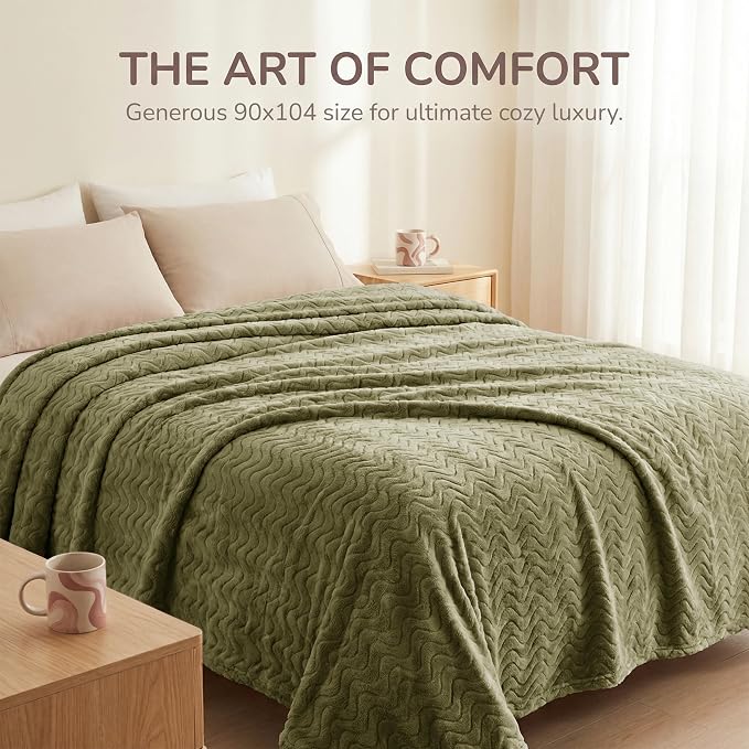 Exclusivo Mezcla Soft Fleece Blanket Twin Size for Bed, Sofa, Olive Green | 90"x66" Breathable Lightweight Flannel Blanket for Summer, Plush Cozy Jacquard Wave for Home Decor