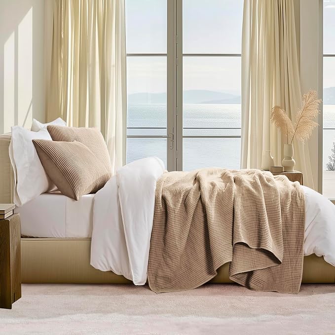 EVERGRACEHOME Cotton Ribbed Matelassé Coverlet Set, Queen Size, Urban Taupe | Soft Lightweight Bedspread, 3 Pieces, Breathable Cozy Oversized Quilted Bedding Set for All Seasons, with 2 Pillow Shams
