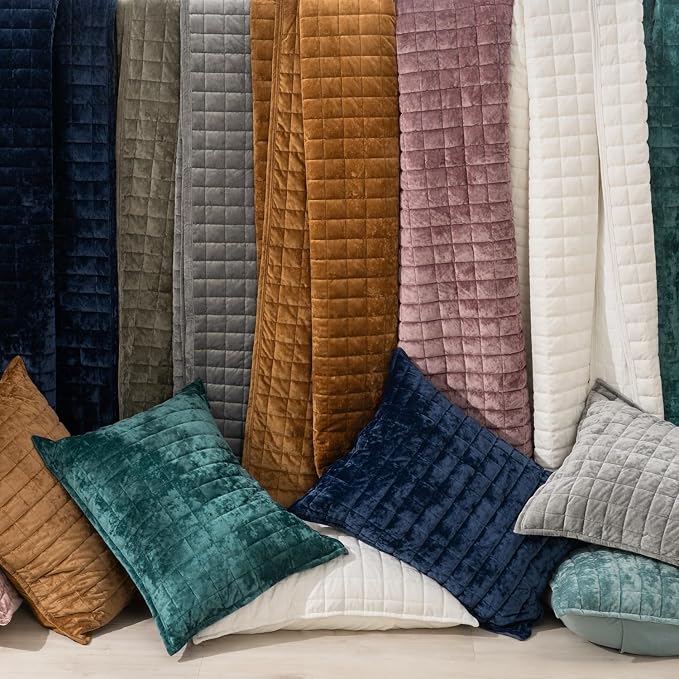 RECYCO Channel Box Stitch Velvet Quilt Set, King Size, Gray | Ultra Soft Lightweight Velvet Comforter, Luxury Oversized Bedspread Coverlet, Quilted Bedding Set for All Season with 2 Shams