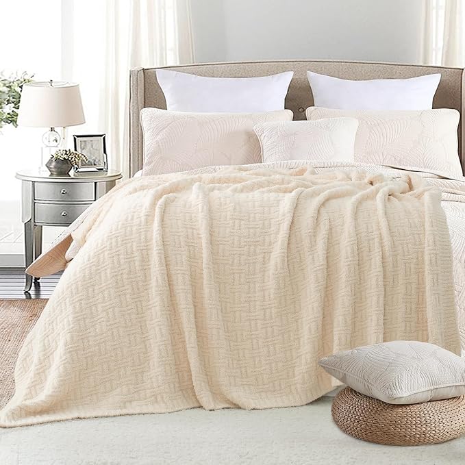 White Ultra Soft Knit Throw Blanket for Couch,50"X60" Microfiber Fluffy Cozy Warm Knitted Blankets with Checked Pattern for Sofa Bed