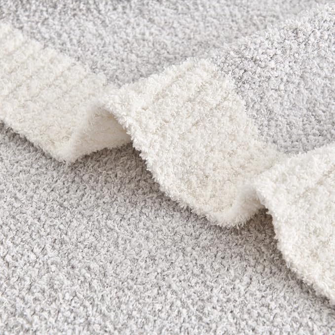 Chunky Knit Boucle Throw Blanket, Soft Washable Coastal Blanket for Bed Couch, Lightweight Cozy Oversized Feather Knit Blanket Indoor Outdoor for Sofa (Grey, Twin 60"x80")