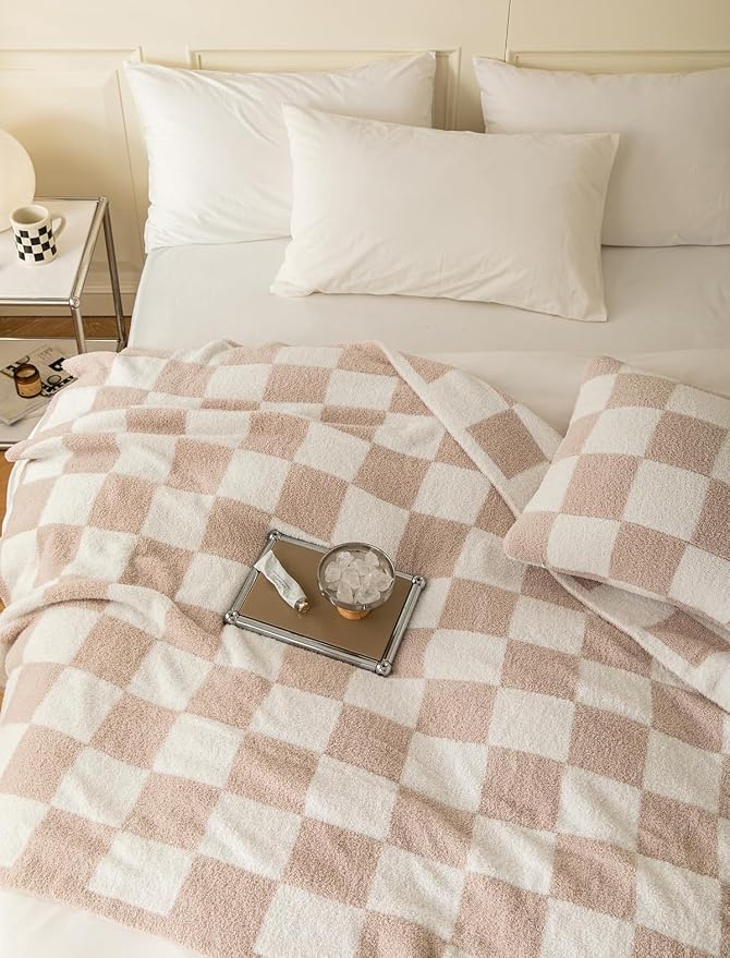 Ultra Soft Cozy Buffalo Checkerboard Grid Fluffy Microfiber Queen Size 90"X90" Bed Blanket Duvet Cover Checkered Knitted Blanket Lightweight Fleece for Sofa Couch Bed Travel Cream