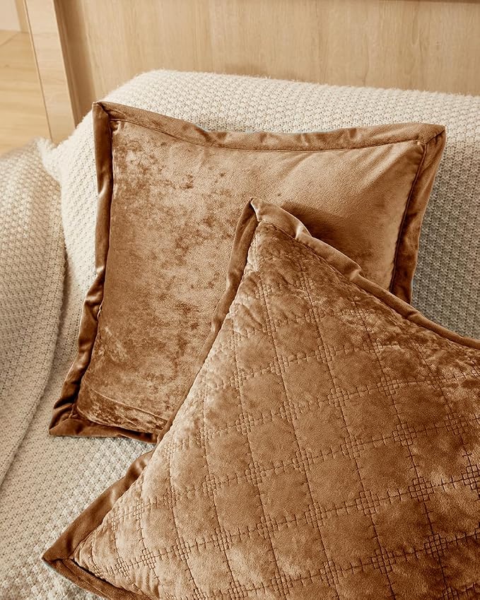 Throw Pillow Cover 18x18 1 Piece Velvet Square Pillowcase Soft Skin-Friendly Cross Process Decorative Farmhouse Cushion Covers for Couch Sofa Bedroom Living Room,Caramel