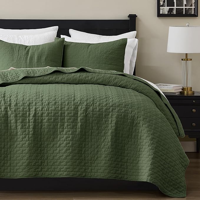palassio Olive Green 100% Cotton Quilt Twin Size Bedding Sets with 1 Pillow Sham, Textured Lightweight Soft Bedspread Shabby Chic Coverlet, Quilted Comforter Bed Cover for All Season, 2 Pieces