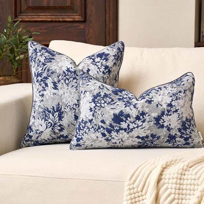 Yangest Neutral Floral Pillow Cover 18 x18 Inches, Vintage Chenille Square Throw Pillow Cover Soft Decorative Farmhouse Accent Couch Pillow Cover for Living Room Bedroom, Blue