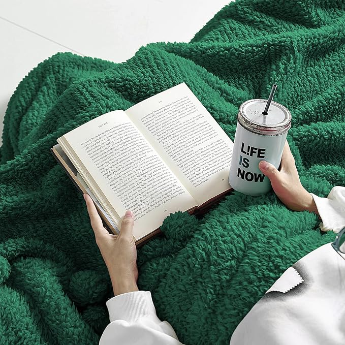 HORIMOTE HOME Ultra Soft Sherpa Throw Blanket with Pompom Fringe, Lightweight Plush Boho Throw Blanket for Couch, Sofa, Bedroom,Travel, Christmas Decor, Warm Blanket for Winter, 60"x80", Green