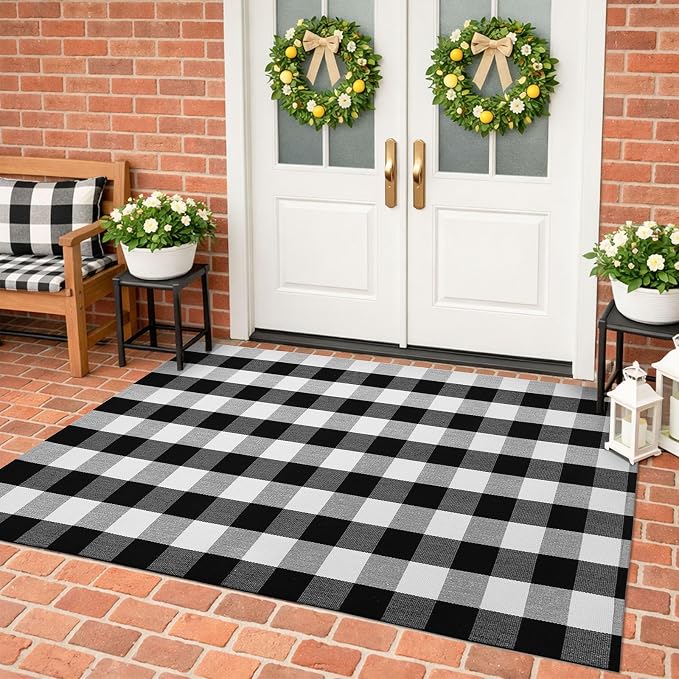 KILOCOCO Buffalo Plaid Checkered Rug 4x6 ft Black White Front Door Rug | Machine Washable Front Porch Rug, Outdoor Rugs, Indoor Living Room Rug, Cotton Low Pile Rugs for Kitchen Patio Dining Room