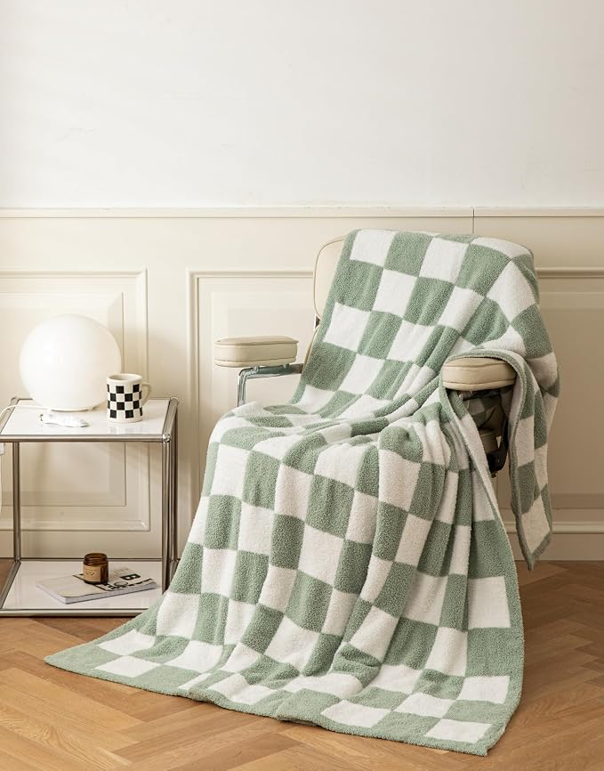 Ultra-Soft Buffalo Checkerboard Grid Fluffy Microfiber Knitted Throw Blanket Super Cozy Lightweight Checkered Bed Blanket for Sofa Couch Bed Matcha 51"X63"