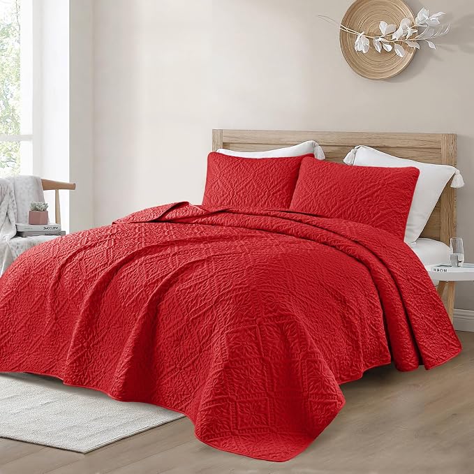 Exclusivo Mezcla Full Queen Quilt Set, Red | Lightweight Soft Bedspreads Coverlets, All Season Bedding with 2 Pillow Shams, Modern Style for Bedroom Guest Room