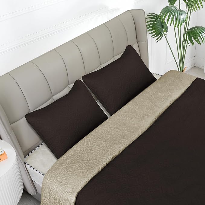 Easy-Going Reversible Quilt Set King, Bedspread with 2 Shams | Olive leaf-Chocolate/Beige, Lightweight Microfiber Bed Comforter, 1 Quilt + 2 Pillow Shams, All-Season Coverlets for Bedroom