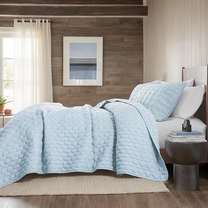 WDCOZY Light Blue Oversized California Cal King Size Quilt Bedding Set with 2 Pillow Shams, Lightweight Soft Bedspread Coverlet Bed Cover for All Season, 3 Pieces, 118x106 inches