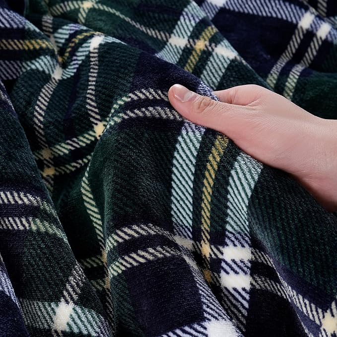 PU MEI Sherpa Fleece Throw Blanket 80" x 90" Reversible Plush Fluffy Large Big Blanket Lattice Flannel Blankets for All Season Use,Dark Green Check