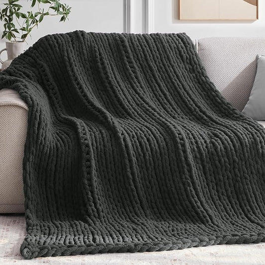 Negwoo Chunky Knit Throw Blanket, Knitted Throw Chenille Yarn, 40"*50" | Soft Thick Cable Knitted Blankets, Handmade Big Thick Blanket, Machine Washable Cute Comfy Blanket for Home Decor, Dark grey