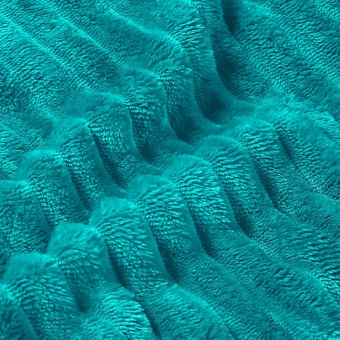 BEDELITE Ribbed Jacquard Ocean Blue King Size Blankets for Bed, 108x90 Inch | Soft Warm Decorative Fluffy Blanket, Cozy Fuzzy Lightweight Plush Fleece Throw Blankets for Bed, Room Decor, Gift for Women