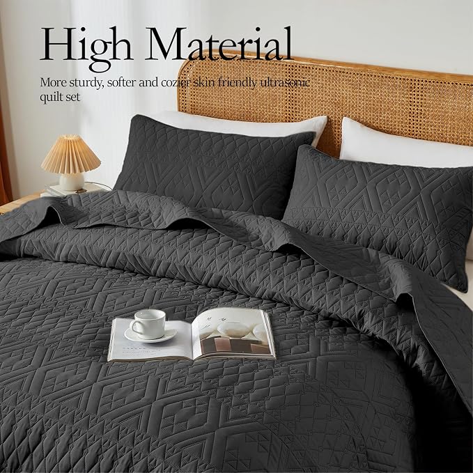 akkialla Twin Size Quilt Bedding Set,Black Lightweight Microfiber Soft Bedspreads,Modern Style Geoetric Pattern Coverlet Set for All Seasons,2 Piece(1 Quilt,1Pillow Sham)