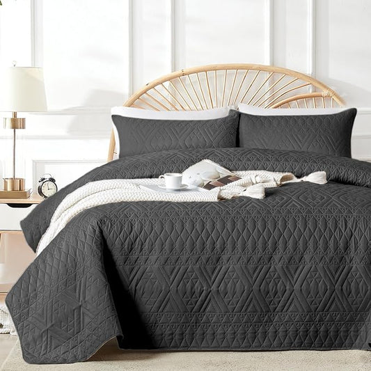 akkialla Twin Size Quilt Bedding Set,Black Lightweight Microfiber Soft Bedspreads,Modern Style Geoetric Pattern Coverlet Set for All Seasons,2 Piece(1 Quilt,1Pillow Sham)