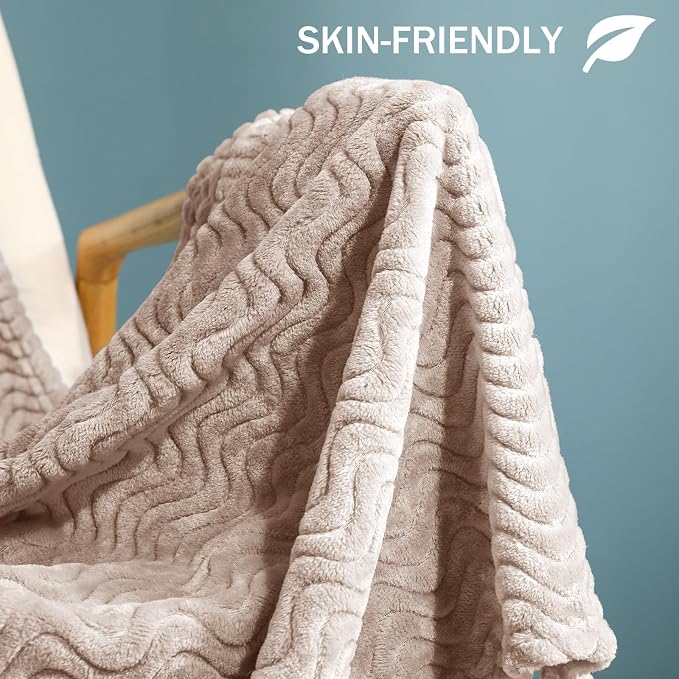 Exclusivo Mezcla Soft Fleece Blanket King Size, Cozy Lightweight Blankets with Decorative Wave Textured Suitable for All Season Use, Camel, 90x104 Inches | 90"x104" Breathable Lightweight Flannel Blanket for Summer, Plush Cozy Jacquard Wave for Home Decor
