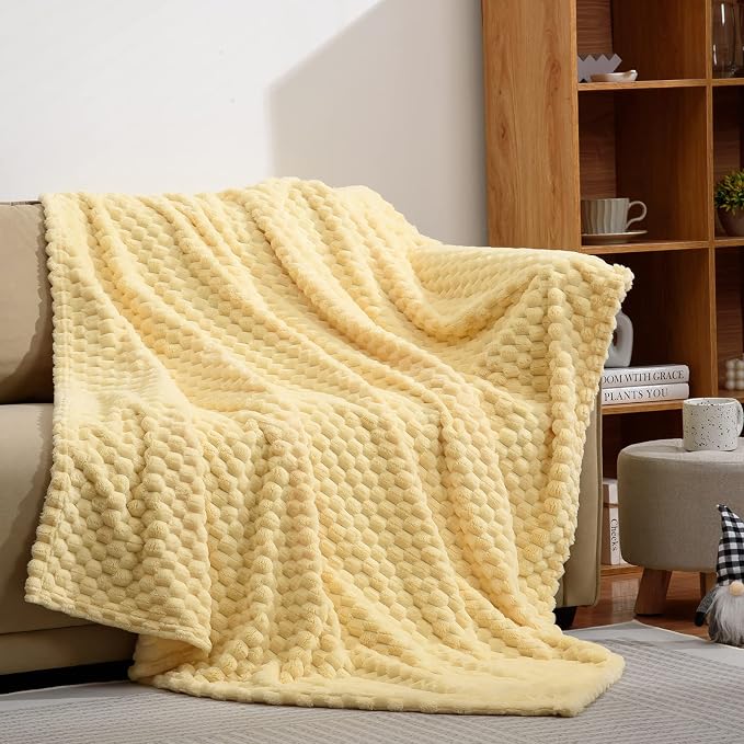 Excervent Hexagon Jacquard Throw Blanket for Bed, 60x80 Inch, Light Yellow | Big Decorative Fuzzy Flannel Fleece Throw Blanket for Sofa Bed Couch, Super Soft Cozy, Suitable for All Seasons