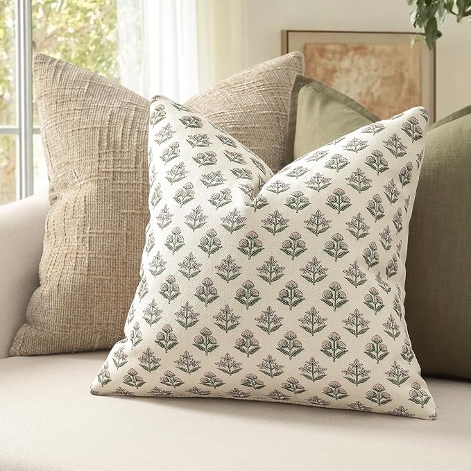 YCOLL Farmhouse Floral Pillow Covers 20x20 Set of 2, Rustic Country Decorative Cushion Covers Vintage Throw Pillow Covers for Sofa Couch Bed Living Room Home Decor, Blush Pink