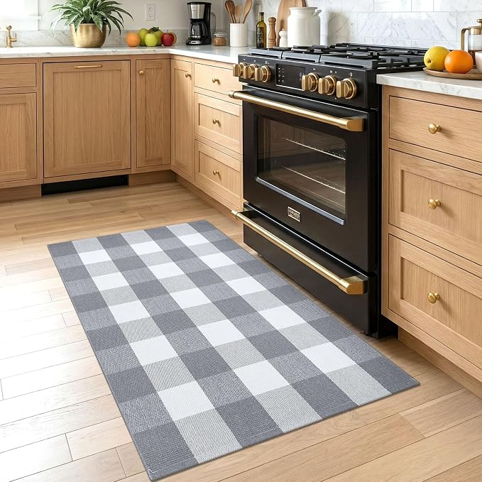 KOZYFLY Buffalo Plaid Area Rugs 2.3x3.6 Ft Grey and White Door Rug | Washable Front Door Mat, Woven Cotton Indoor Outdoor Rug, Checkered Doormat for Front Porch Kitchen Entryway Patio Farmhouse