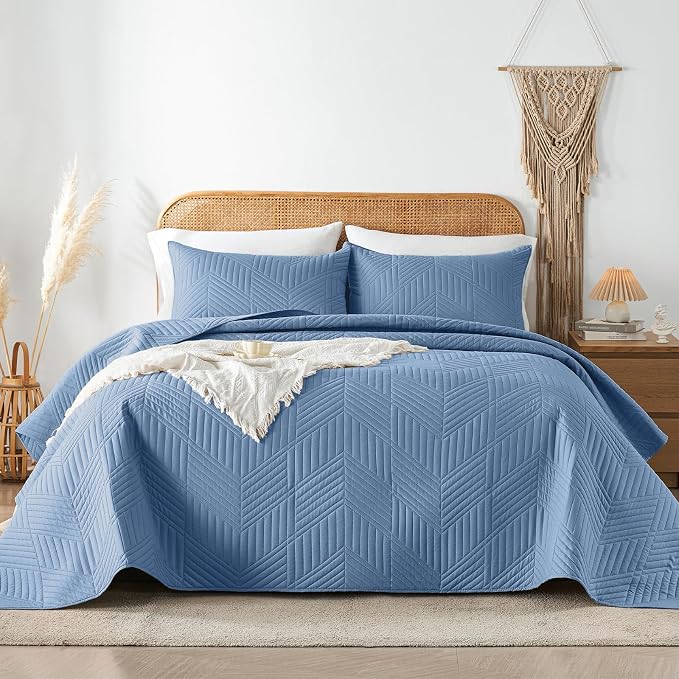 Davulos King Quilt Bedding Set,Bluish Grey Ultrasonic King/Cal King Quilt Set Reversible Microfiber Bedspread,Lightweight Soft Modern Geometric Coverlet Set for All Seasons(1 Quilt,2 Pillow Shams)