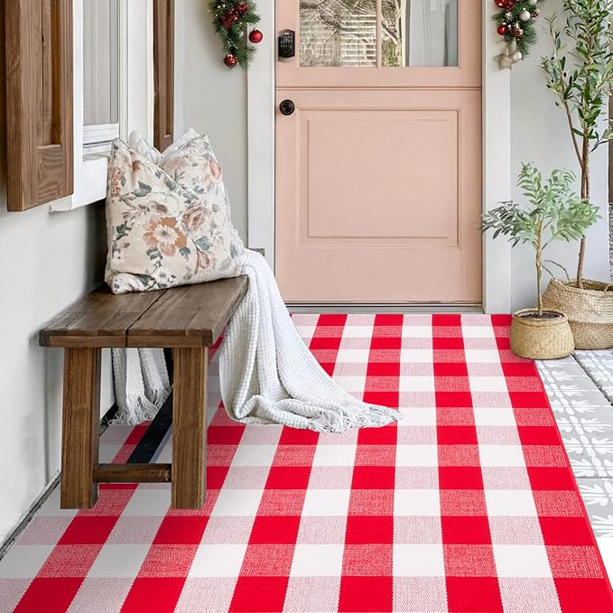 Christmas Buffalo Plaid Rug 4x6 Ft, Red White Indoor Outdoor Rug | Cotton Blend, Hand-Woven Look, Machine Washable, Layering Rug, Porch Entryway Decor