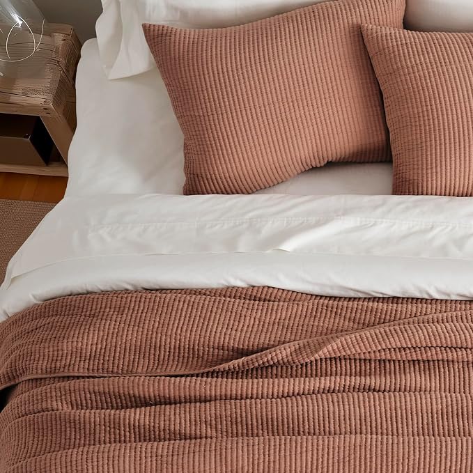 EVERGRACEHOME Cotton Ribbed Matelassé Coverlet Set, King Size, Clay | Soft Lightweight Bedspread, 3 Pieces, Breathable Cozy Oversized Quilted Bedding Set for All Seasons, with 2 Pillow Shams