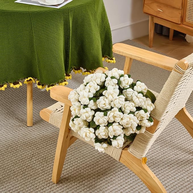 Longhui bedding Hand Crochet Lily Bouquet Throw Blanket -40 Inch Lightweight Floral Afghan, Elegant & Meaningful Gift for Her, Wife, or Mom, Perfect for Mother‘s Day, Wedding & Valentine’s Day