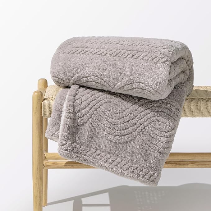 EverGrace Jacquard Reversible Sherpa Throw Blanket, 50" x 60", Silver Gray | Jacquard Sherpa Throw Blanket, Super Soft, Cozy Plush Blanket, Reversible Thick Warm Throw for Bed, Sofa, Living Room
