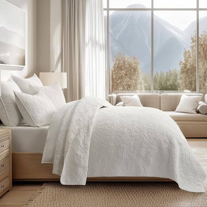 EVERGRACEHOME 100% Cotton Paisley Quilt Set, Oversized King, Bright White | Prewashed for Softness, Year-Round Breathability, Gift-Ready Box, Matelasse-style Quilted Coverlet, 3 Piece Set with 2 Shams