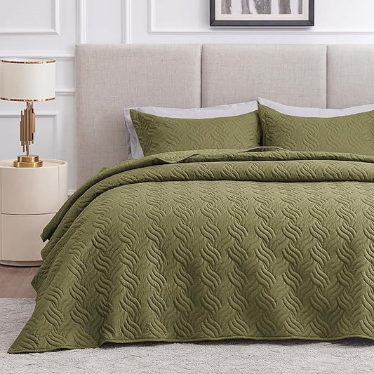 Love's cabin Twin Quilt Bedding Set Olive Green Bedspreads - Soft Bed Summer Lightweight Bedspread Comforter - Wave Pattern Bedding Coverlet for All Season - 2 Pieces (1 Quilt, 1 Pillow Sham)