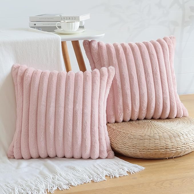 Soleebee Set of 2 Throw Pillow Covers Soft Cozy Velvet Pillowcase Faux Rabbit Fur Cover for Couch Sofa Bed Chair Home Decorative Pillows Cover (20x20 Inch, Blush Pink)
