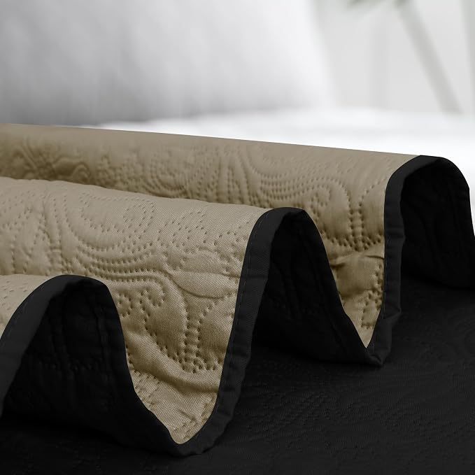 Easy-Going Reversible Quilt Set King, Bedspread with 2 Shams | Damask-Black/Beige, Lightweight Microfiber Bed Comforter, 1 Quilt + 2 Pillow Shams, All-Season Coverlets for Bedroom