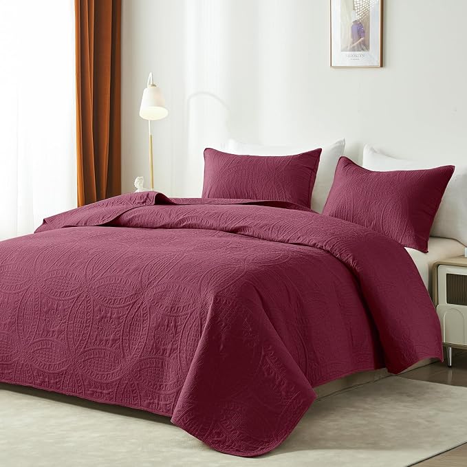 akkialla Burgundy Full/Queen Quilt Set, Ultrasonic Lightweight Bedspread Coverlet for Modern Minimalist Bedroom, Soft Microfiber Coin Pattern Bedding, 3-Piece (1 Quilt, 2 Pillow Shams) | Breathable fabric