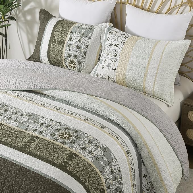 Travan 3-Piece Quilt Set Floral Printed Oversized Quilted Bedding Set Quilted Bedspread Reversible Quilted Bedding Set Garden Style with Shams for All Season, Exquisite, Queen Size