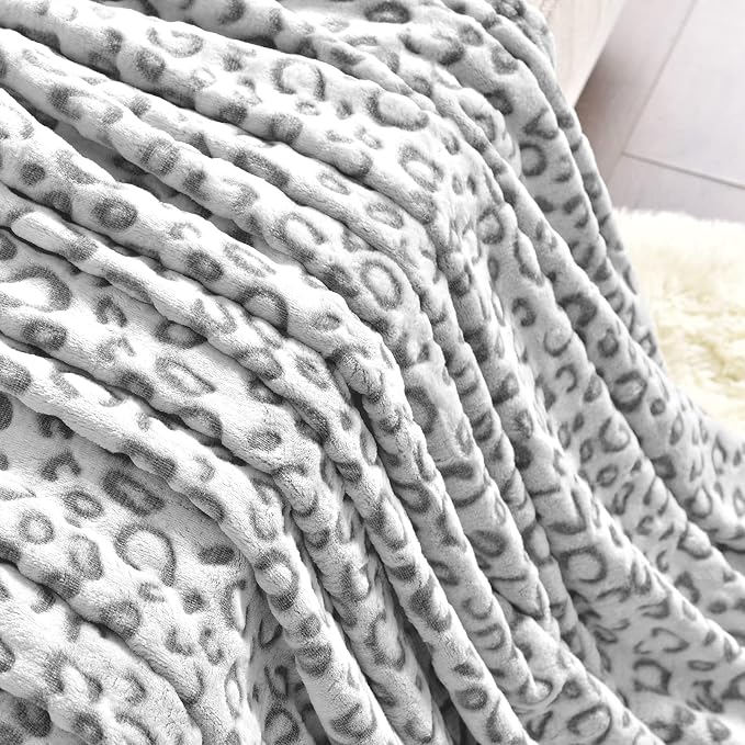 PLEASANT BOULEVARD | Leopard Throw Blanket Fleece, Premium Lightweight Cozy Warm Plush Microfiber Bedspread for Couch Sofa and Bed (Gray, Queen (90 x 90 inches)