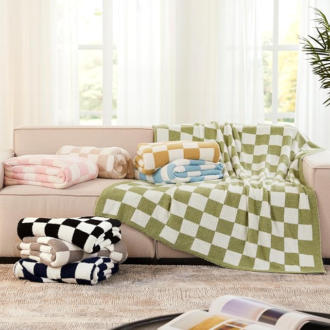 Checkered Throw Blanket for Couch, Soft Cozy Warm Knitted Blankets | Lightweight Fuzzy Travel Warm Decor for Women, Mom, Girls, Sofa, Chair, 50x70in, Black