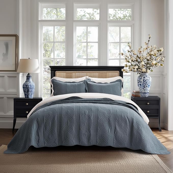 EverGrace 100% Cotton Scallop Quilt Set, Queen Size, Stormy Blue | Scalloped Border, Timeless Chic Aesthetic, All-Season Comfort, Perfect French Country Bedroom Decor, 3 Piece Set with 2 Shams