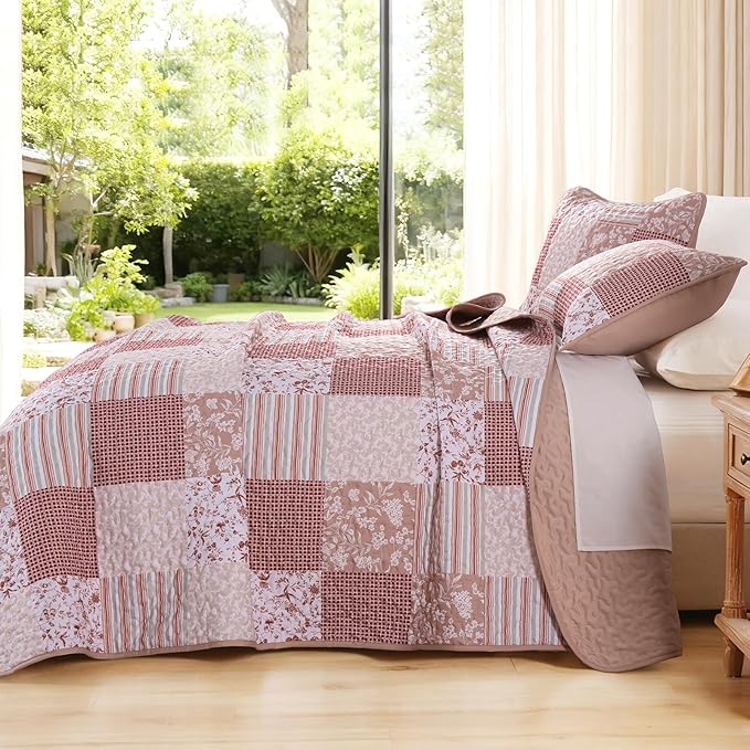 Mybedsoul Boho Quilts Queen Size, Patchwork Floral Bedding Set, Pink | Soft Lightweight Microfiber Coverlet Set, 3 Pieces Plaid Reversible Bedspread, Bed Sets for All Seasons 96"x90"