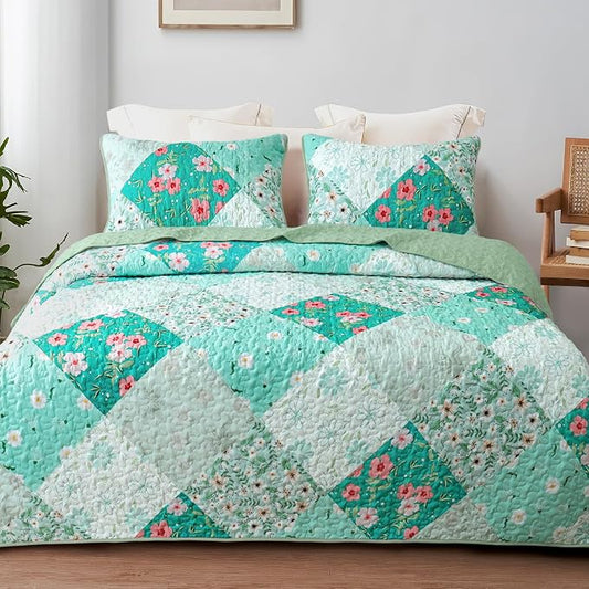 Whale Flotilla Patchwork Quilts Queen Size, Extra Soft Floral Bedspreads | Green Reversible Lightweight Full Queen Quilt Bedding Set for Bed, Printed Coverlets with 2 Pillow Shams for All Seasons