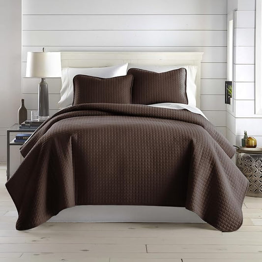 Southshore Fine Living, Inc. Full/Queen Quilt Bedding Set, Comfy Microfiber Coverlet, Queen Size Bedspread, Pet Hair Resistant Bedding, Full Size Bedspread w/2 Shams, Chocolate Brown Quilt