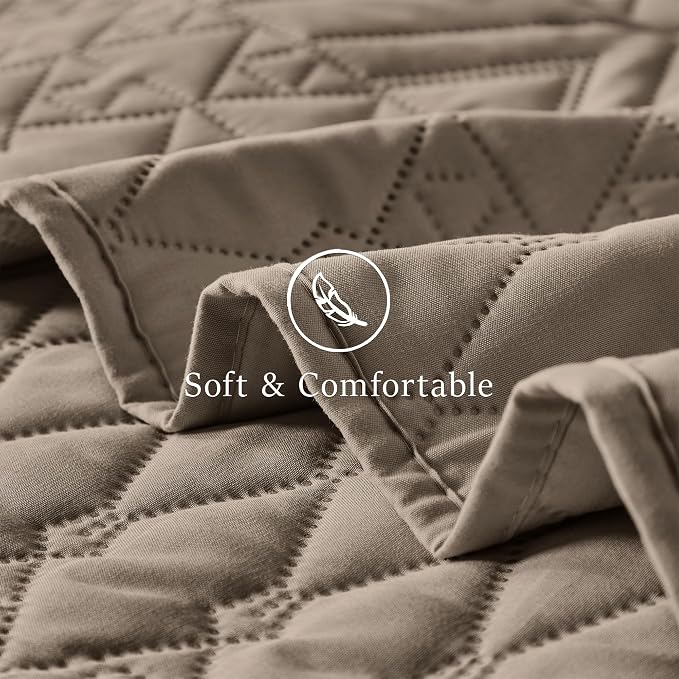 akkialla King/Cal King Size Quilt Bedding Set,Mocha Brown Lightweight Microfiber Soft Bedspread,Modern Style Geometric Pattern Coverlet Set for All Seasons,3 Piece(1 Quilt,2 Pillow Shams)