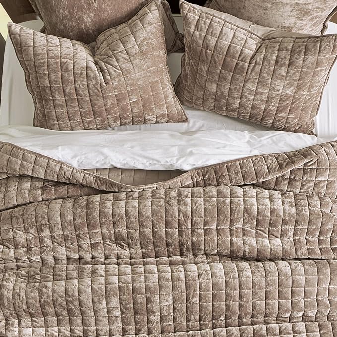 RECYCO Velvet Quilt Set, Oversized California King 118"x106", Natural Tan | Channel Box Stitch Velvet Comforter Set, Ultra Soft Lightweight Bedspread Coverlet, All Season Bedding Set, with 2 Shams