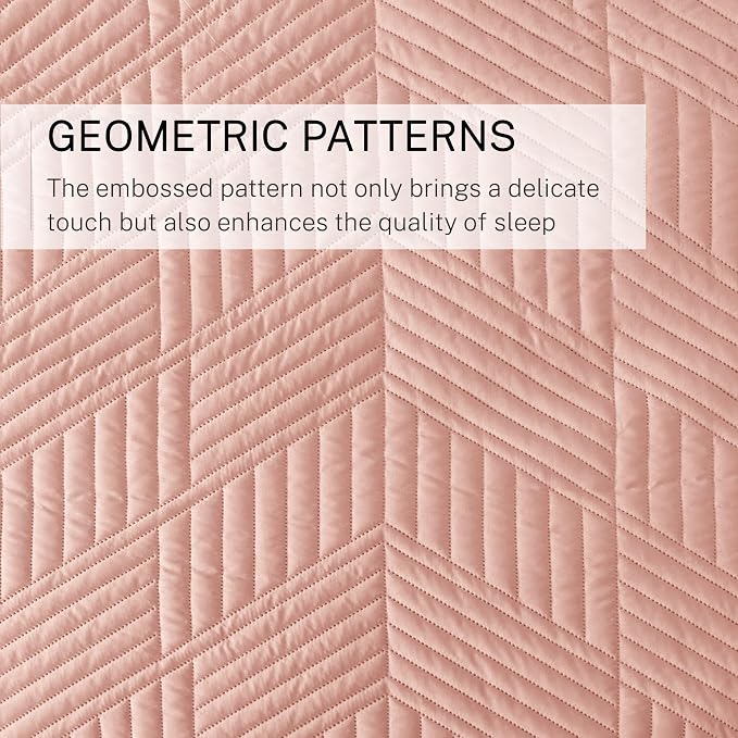 Exclusivo Mezcla Ultrasonic Full Queen Quilt Bedding Set, Blush Pink | Lightweight Bedspreads, Soft Microfiber, Modern Geometric Coverlet, All Season Bed Cover, 1 Quilt and 2 Pillow Shams