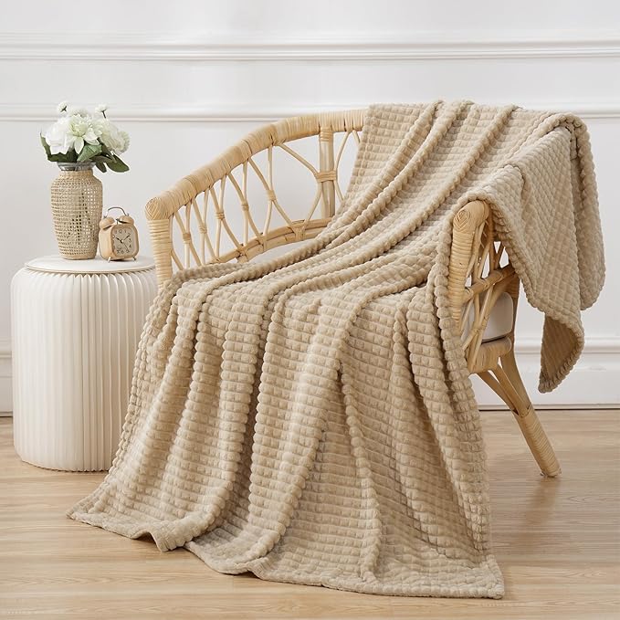 Puncuntex Fleece Throw Blanket Khaki 50"×70" with Square Grid Design | Super Soft Plush Cozy Flannel Throw Blanket Luxury for Couch Sofa Chair