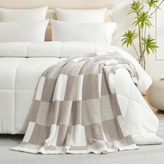 Snuggle Sac Checkered Blanket, Grey Throw Blanket for Couch Checker Microfiber Fluffy Warm Fuzzy Cozy Soft Throw Blanket Reversible Checkered Blankets for Sofa, Chair, Bed, 60x80 inches