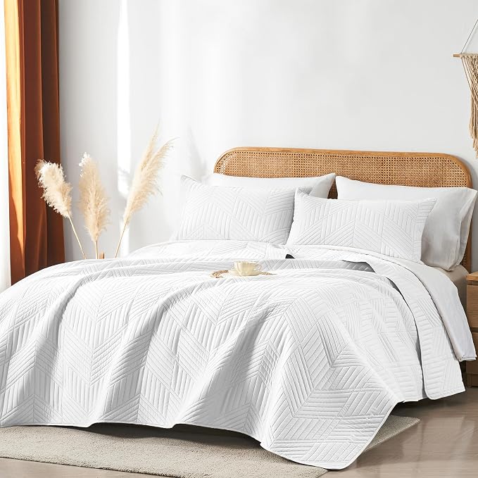 Davulos Twin Quilt Bedding Set,White Ultrasonic Quilt Set Reversible Microfiber Bedspread,Lightweight Soft Modern Geometric Coverlet Set for All Seasons(1 Quilt,1 Pillow Sham)